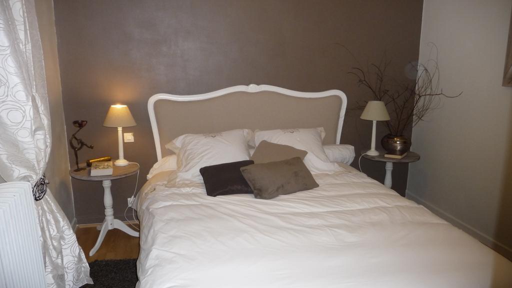 Ferienwohnung Appart D'Hotes Brive Zimmer foto